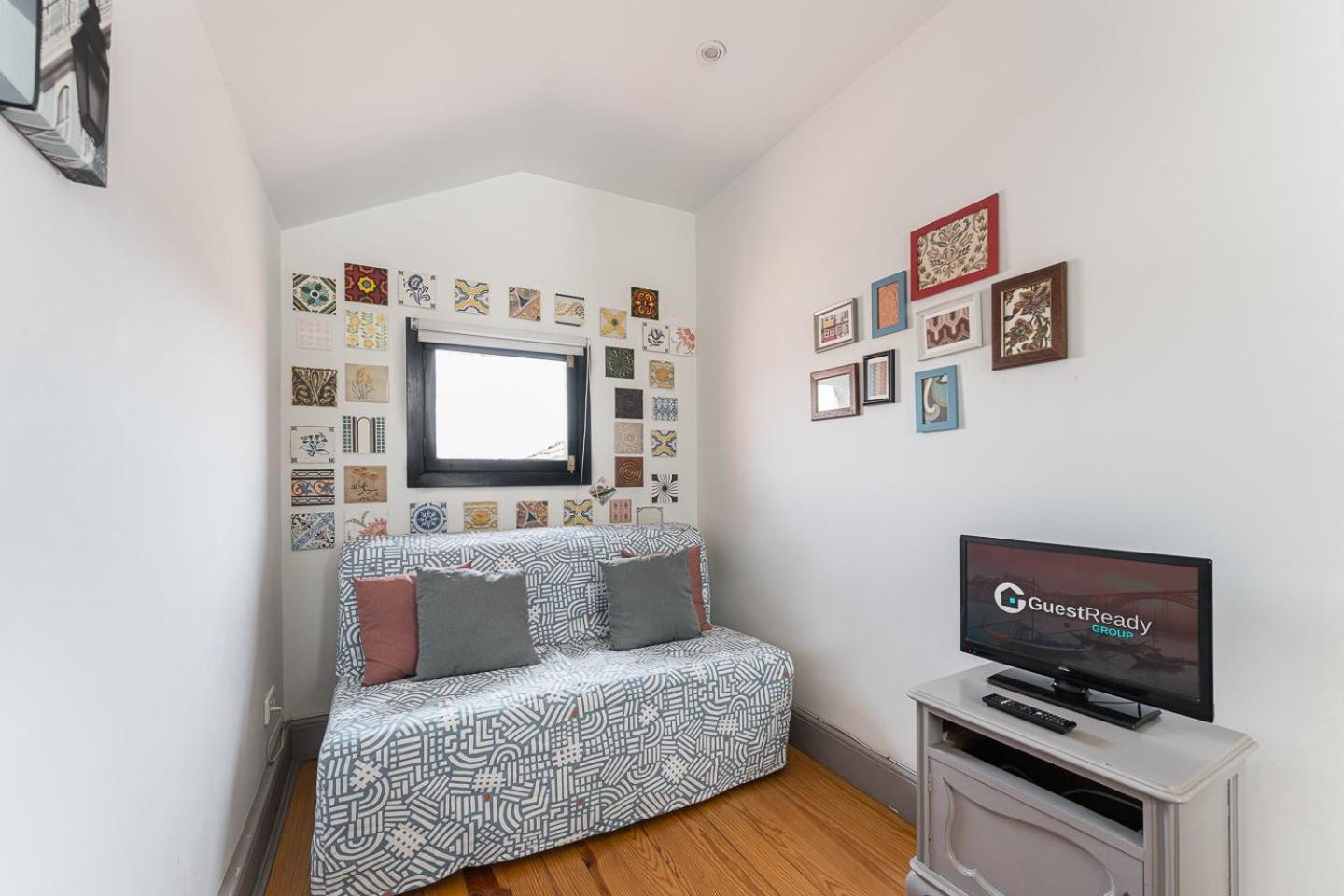 Guestready - Modern Comfort In Downtown Porto Exterior photo
