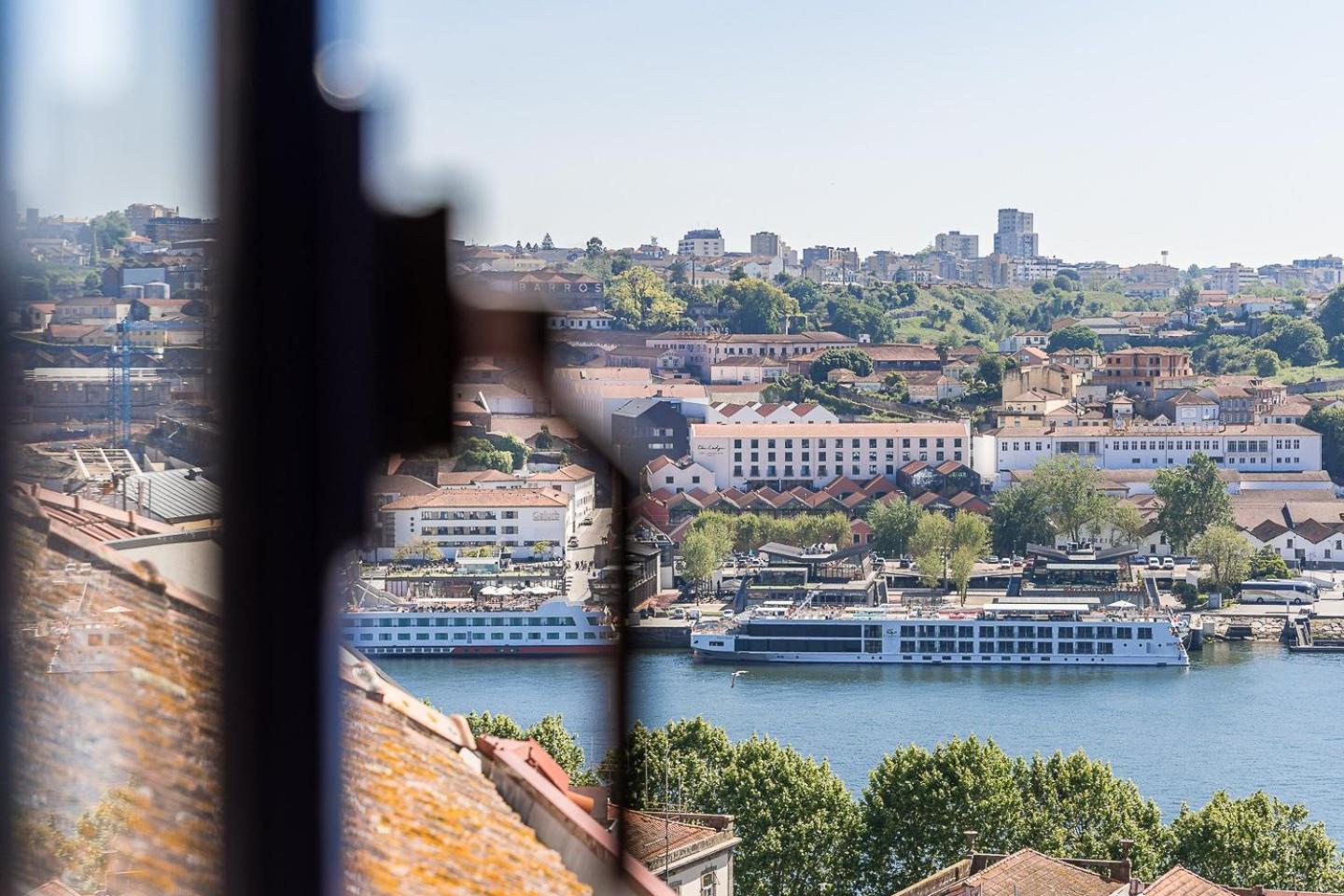 Guestready - Modern Comfort In Downtown Porto Exterior photo